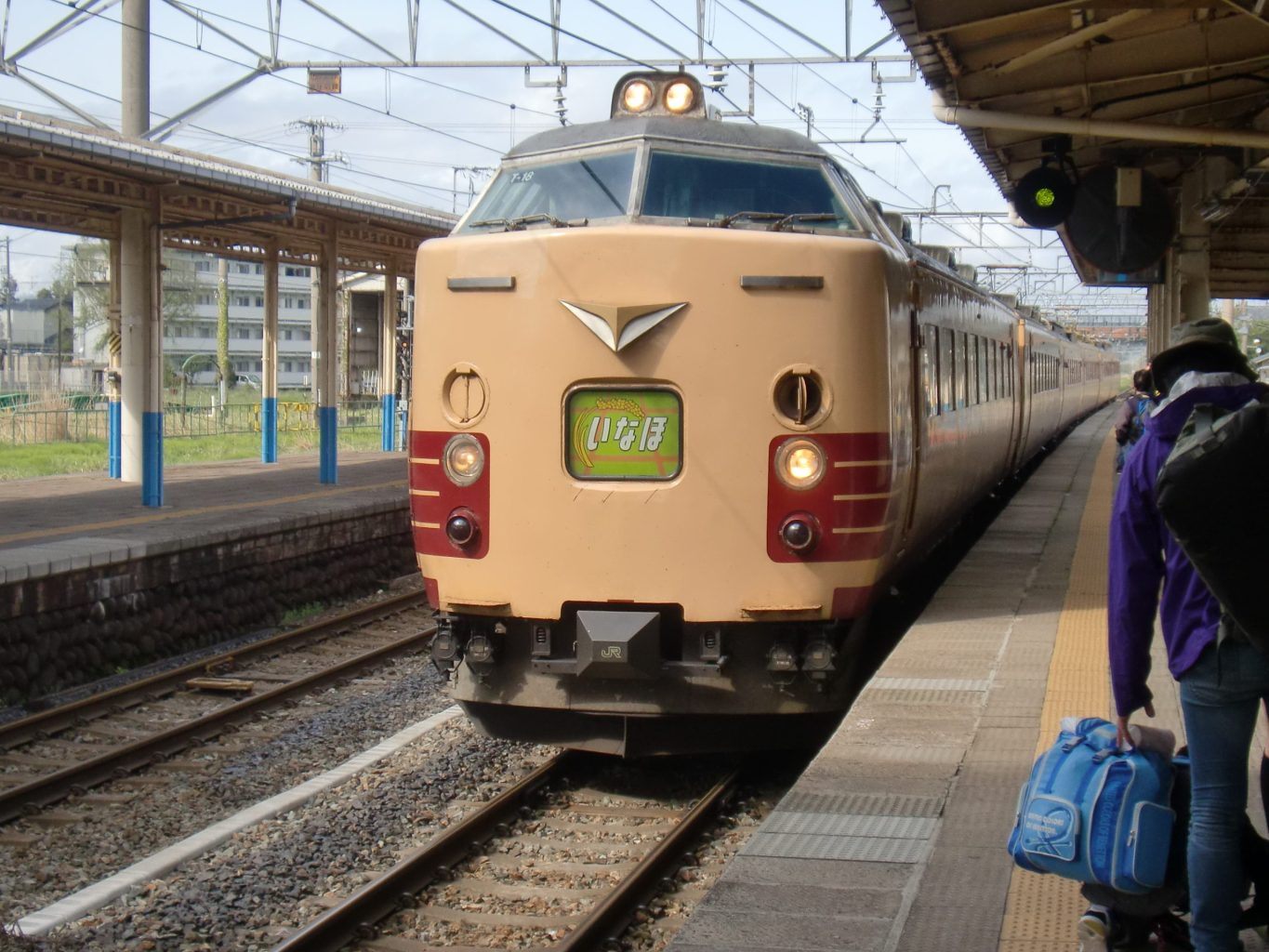 485系電車「いなほ号」 国鉄色 ／ ゆずごフォト CC-BY フリー素材写真配布