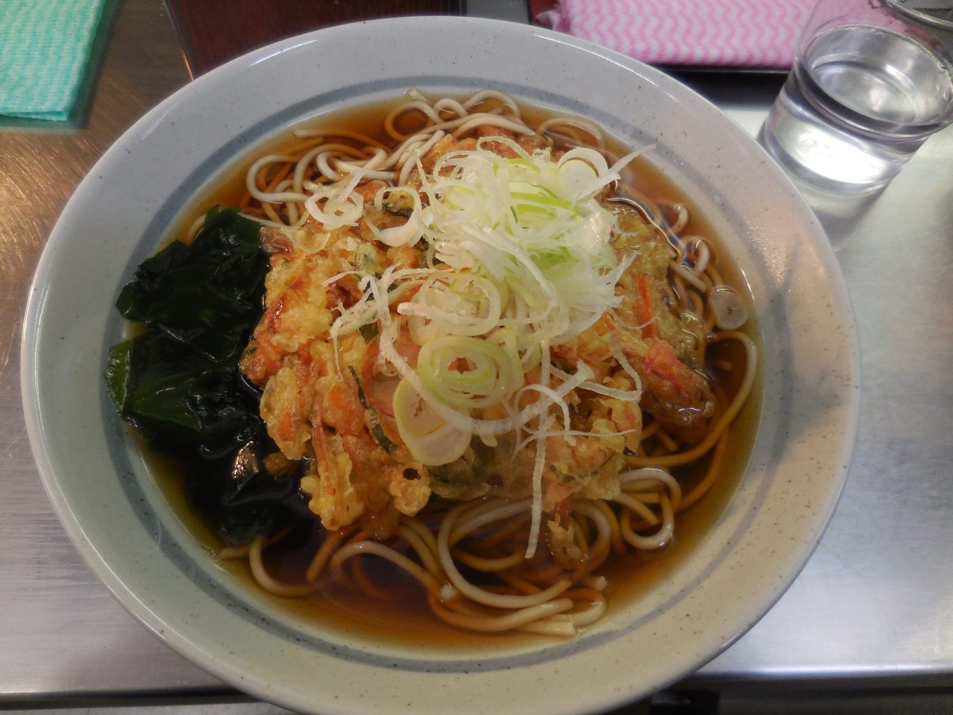 かき揚げそば 1 ／ ゆずごフォト CC-BY フリー素材写真配布