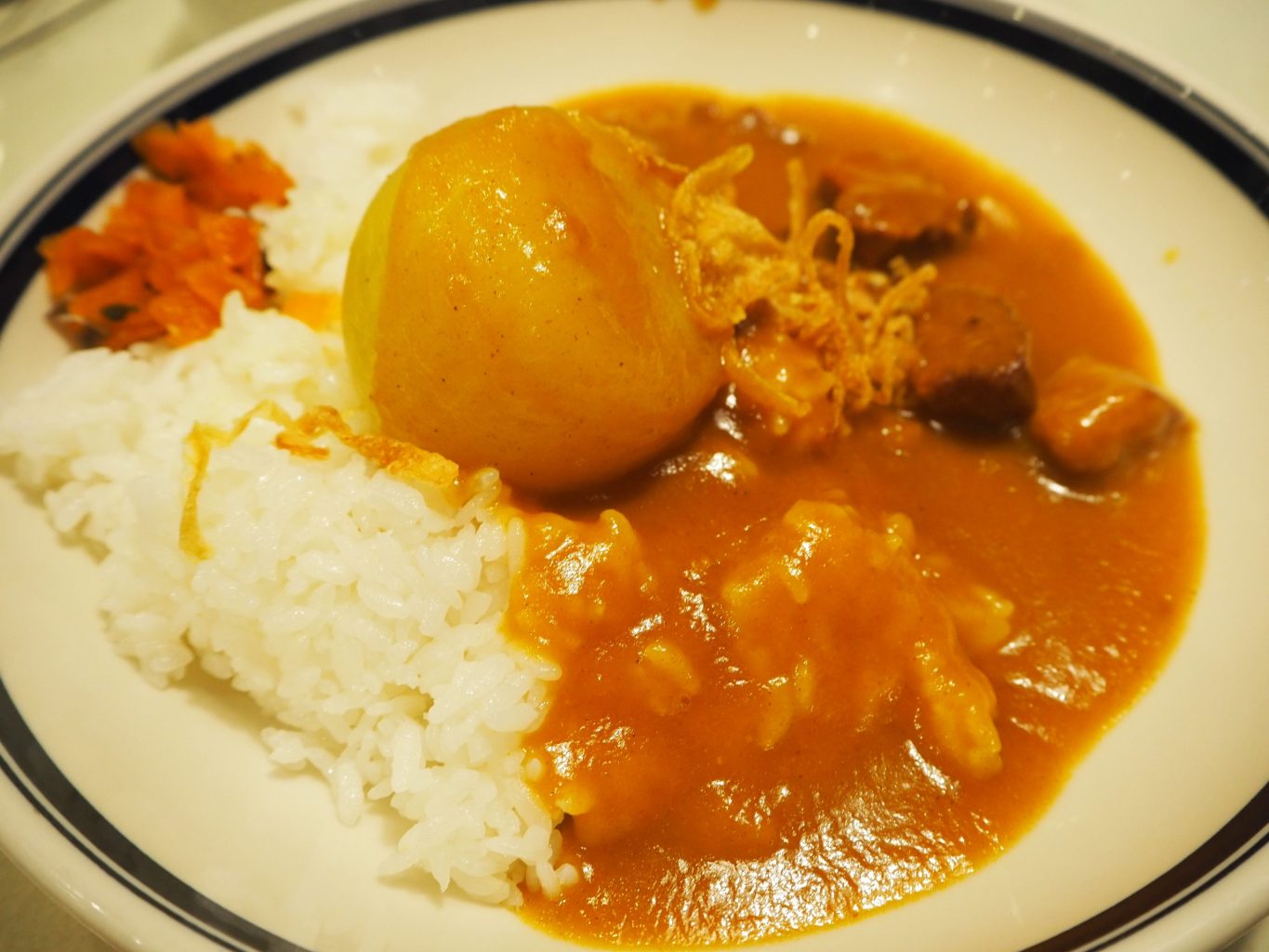 玉ねぎまるごとカレー