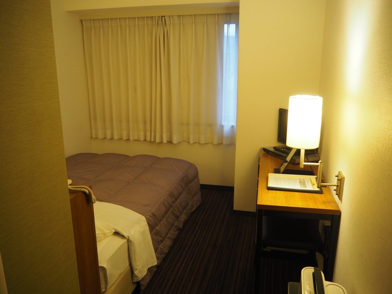 ホテル客室 4 ／ ゆずごフォト CC-BY フリー素材写真配布