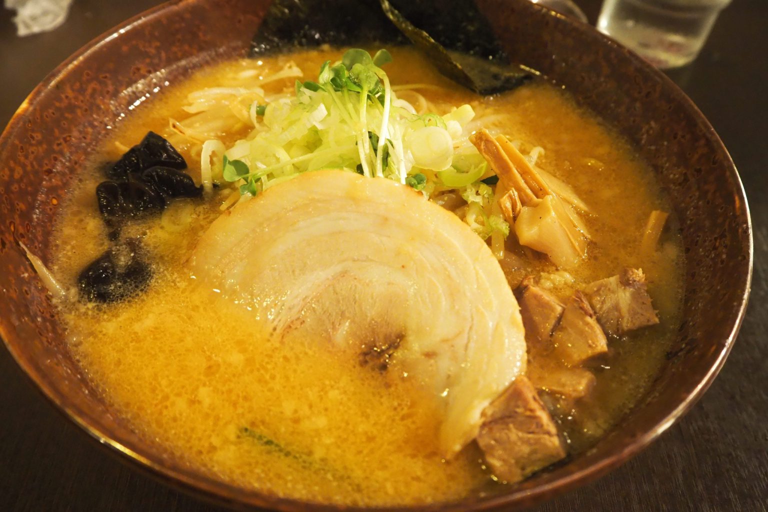 味噌ラーメン 1 ／ ゆずごフォト CC-BY フリー素材写真配布