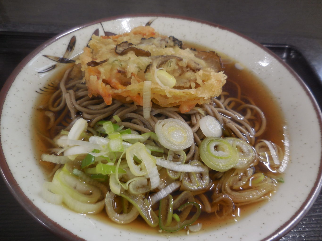 かき揚げそば 4 ／ ゆずごフォト CC-BY フリー素材写真配布